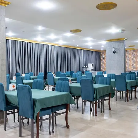 Отель Mustis Royal Plaza 3*