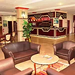 慕斯提斯帝京酒店 3* 马尔马里斯