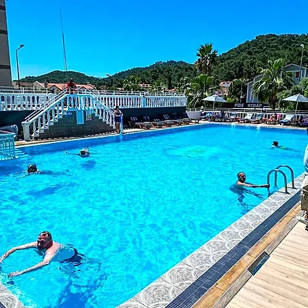Hotel Mustis Royal Plaza Marmaris