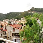 Otel Mustis Royal Plaza 3*
