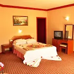 Mustis Royal Plaza Otel